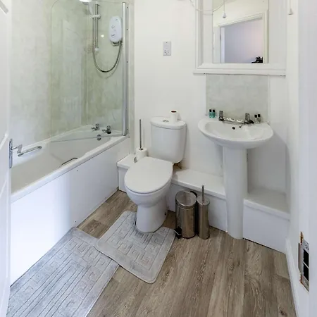 Bright 1 Bed Harbour-side With Sea Views Whitehaven