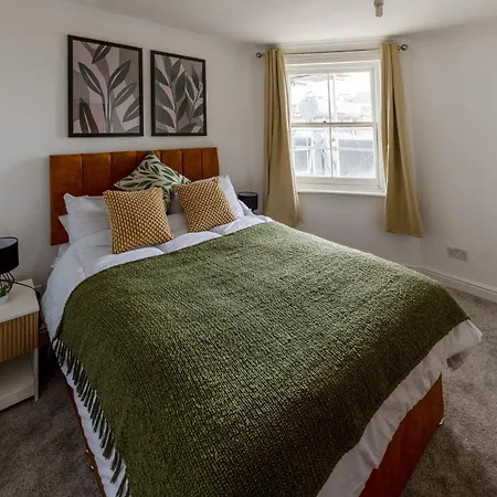 Bright 1 Bed Harbour-side With Sea Views Whitehaven